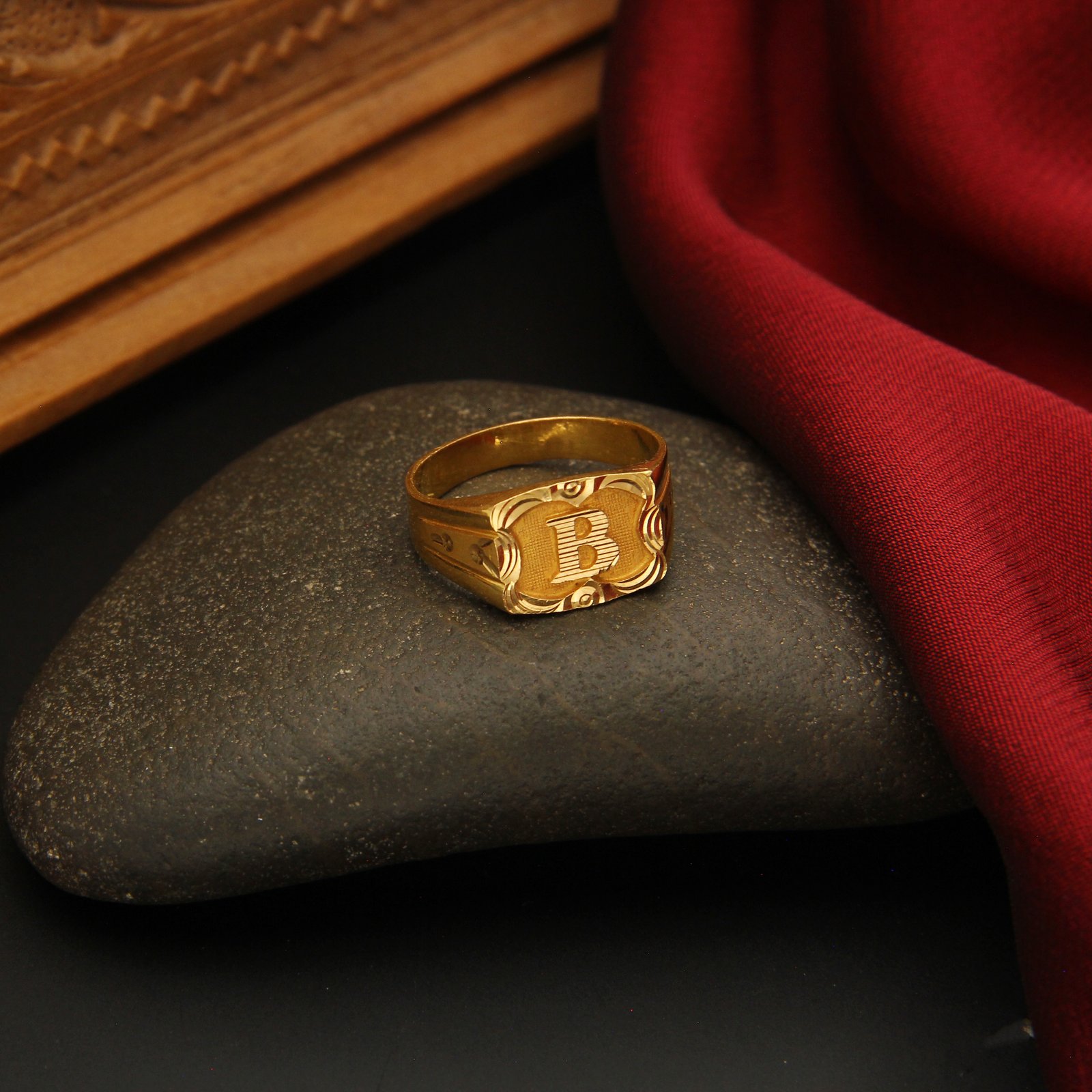 GENTS RING